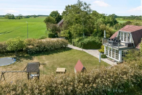 Child-Friendly Cottage With Large Indoor Pool